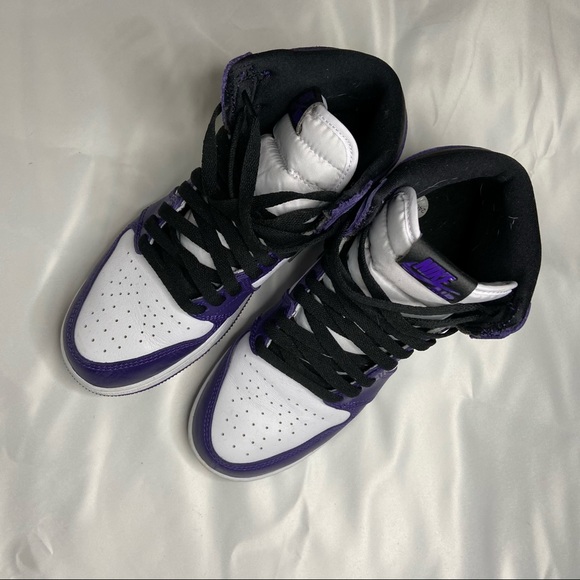 Air Jordan 1 retro high OG court purples SOLD - Picture 3 of 3